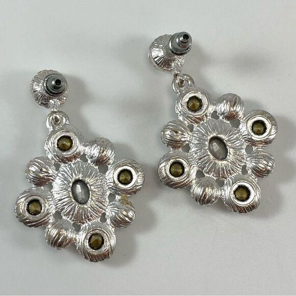Bridal Silver Tone Glass Rhinestone Earrings Dangle Post Setting Elegant Sparkle - Picture 3 of 6